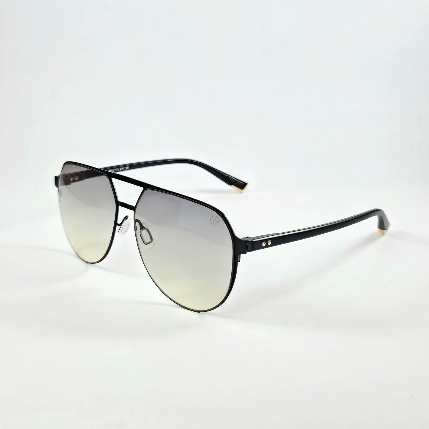 URBAN HERO 6020 | Photochromic Sunglasses