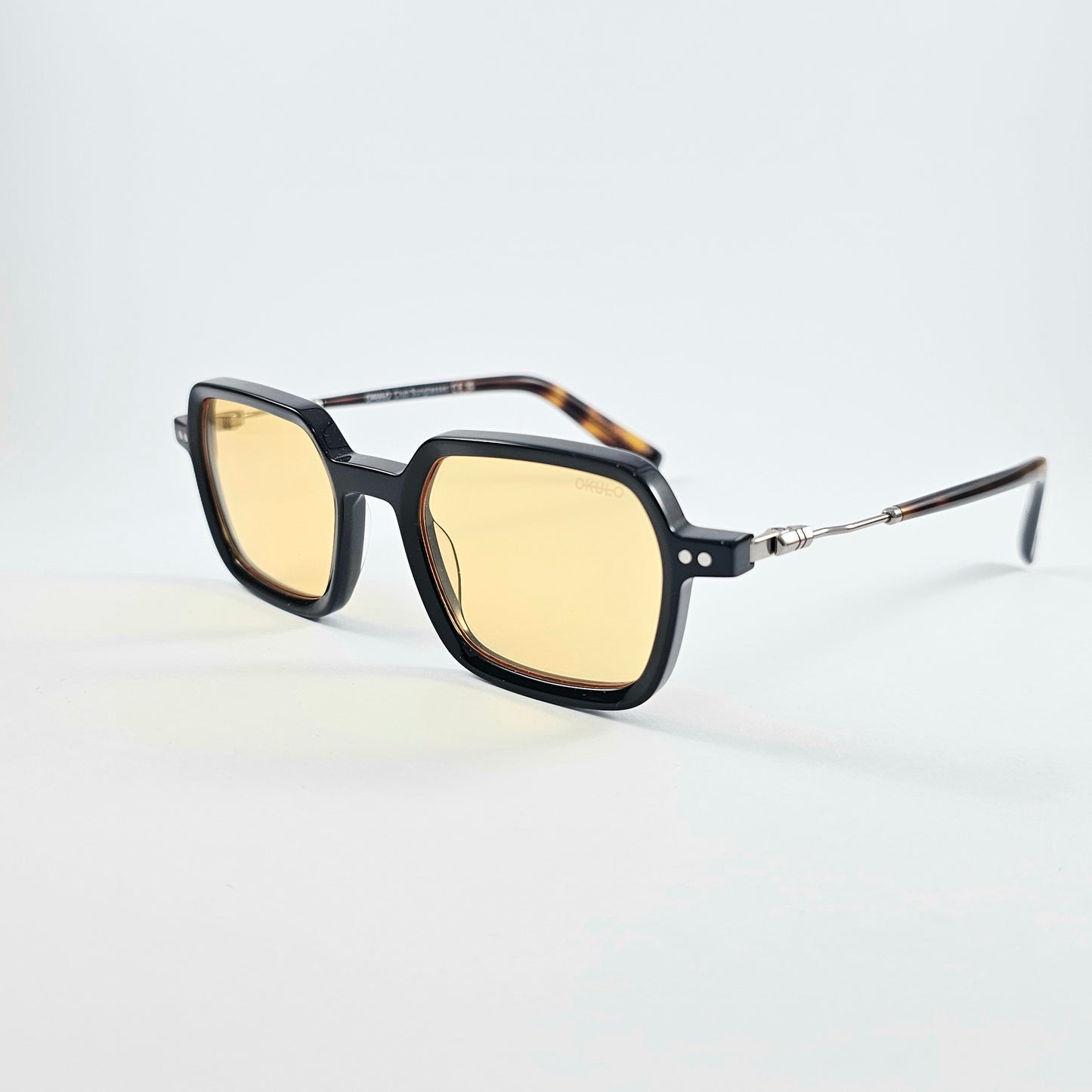 Okulo |Geometric square sunglass